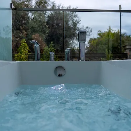 Roula's House On The Daire