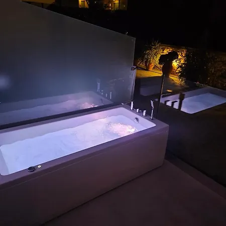 Roula's House On The Скиатос