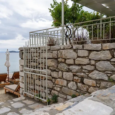 Roula's House On The *