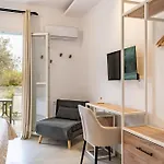 Roula's House On The * Skiathos