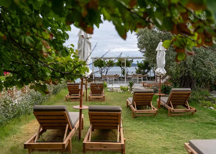 Apartament Roula's House On The